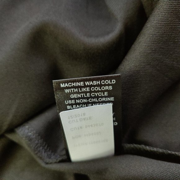 Torrid Chiffon Cold Shoulder Skater Dress Plus Size 1X Black Bell Sleeves NWT - Picture 11 of 11